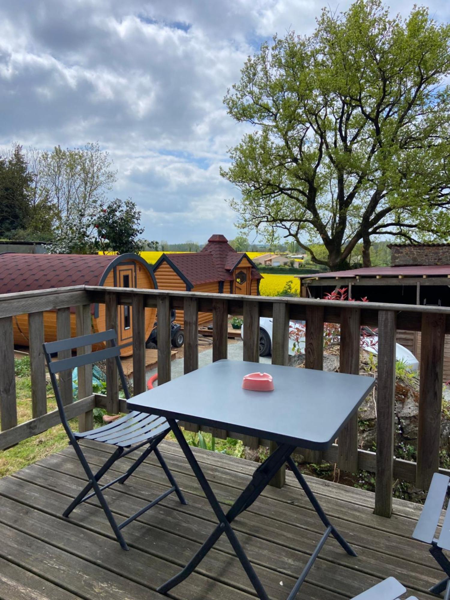Le Petit Moulin Hotel Pouzauges Kültér fotó