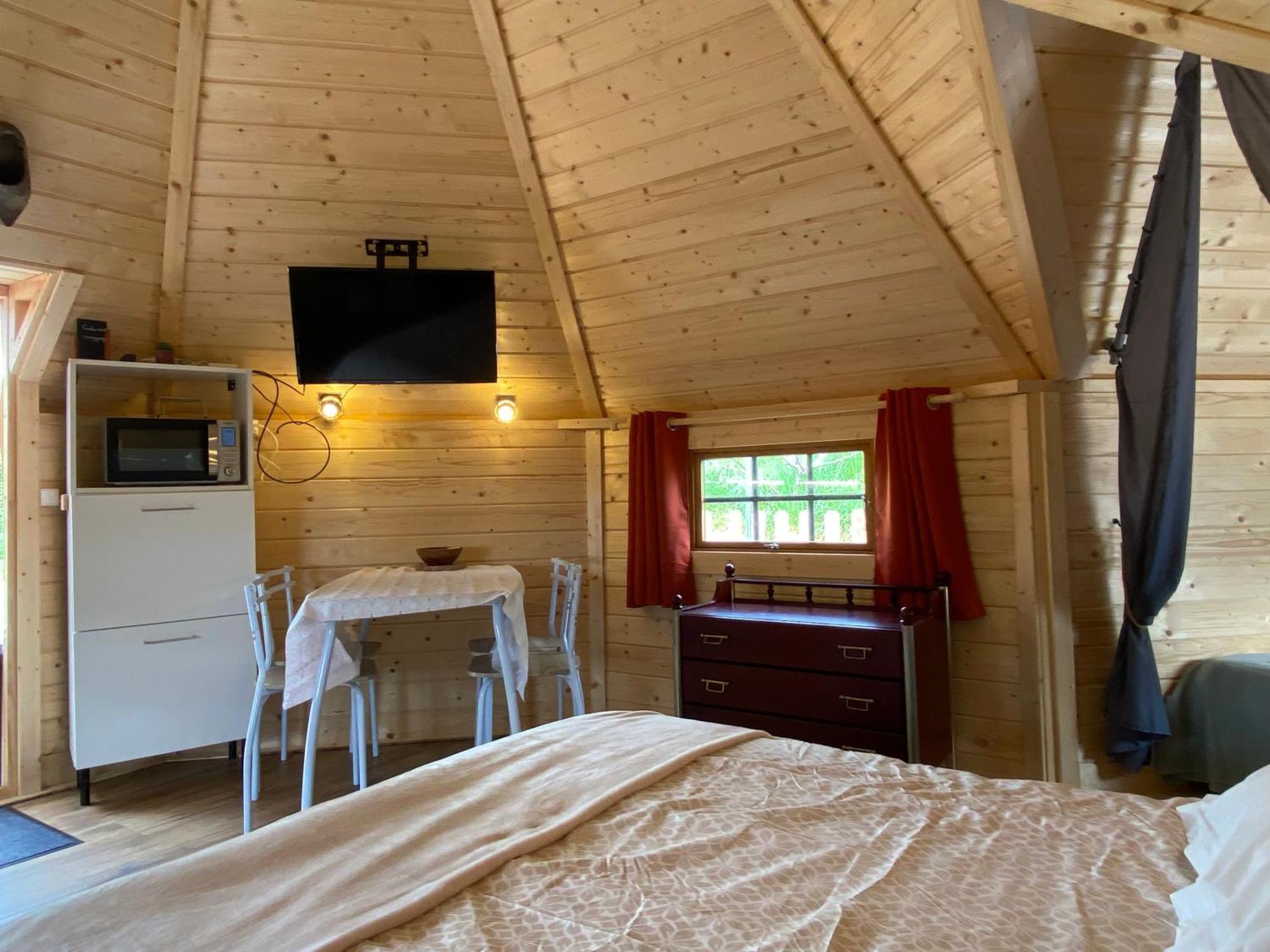 Le Petit Moulin Hotel Pouzauges Kültér fotó